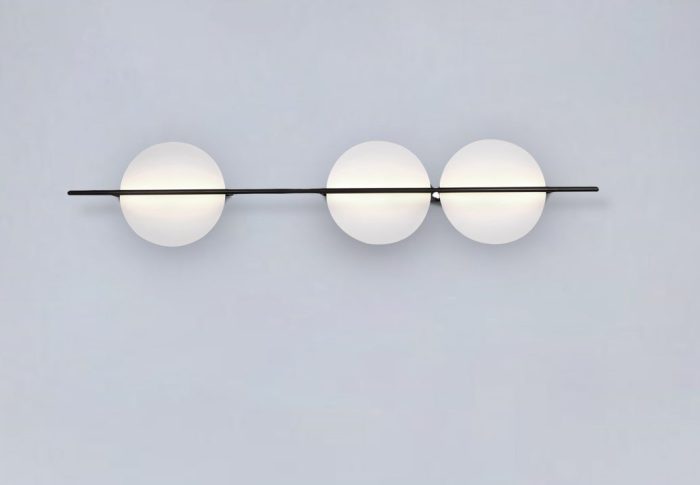 Schwarze industrielle Wandlampe für stilvolle Beleuchtung
