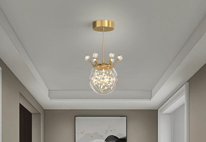 Klein aber fein: Der Micro-Chandelier als perfekte Beleuchtungslösung
