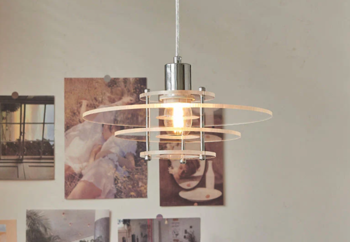 Die Moderne Acryl UFO-förmige Kronleuchter: Ein Blickfang für Ihr Zuhause