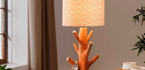 Exquisite Tischlampe aus japanischem Naturholz