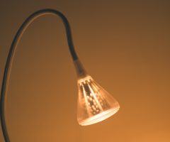 Der elegante Wohnzimmer Leinenlampenschirm-Stehlampe